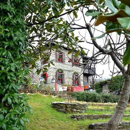 Paramythia - παραμυθία, Traditional