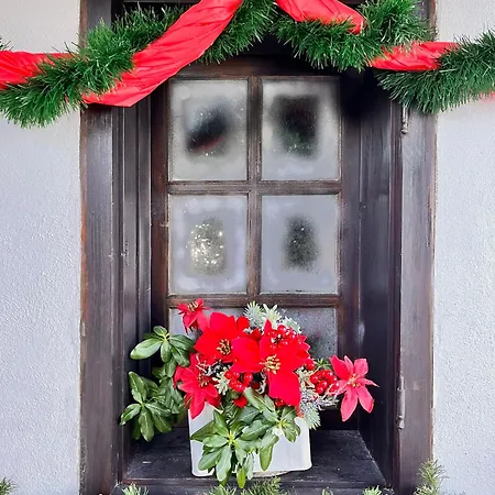 아파트 Paramythia - παραμυθία, Traditional 팔라이오스 판텔레이몬