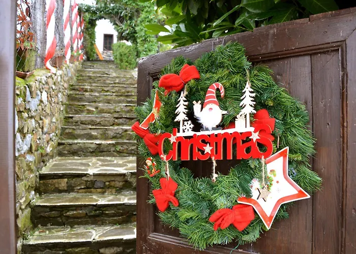 Paramythia - παραμυθία, Traditional