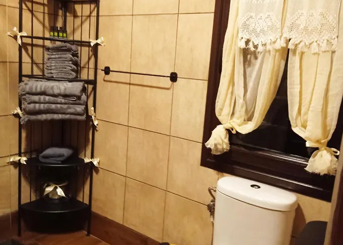 Paramythia - παραμυθία, Traditional * 帕莱斯潘蒂雷蒙