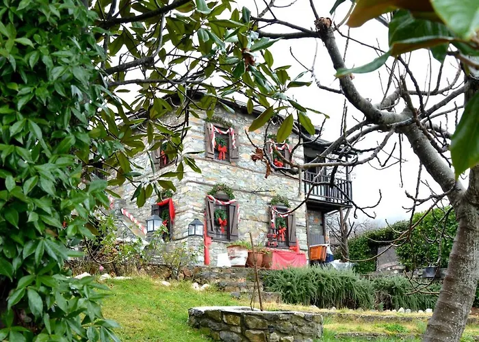 Paramythia - παραμυθία, Traditional