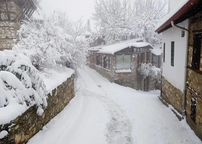 Paramythia - παραμυθία, Traditional 帕莱斯潘蒂雷蒙