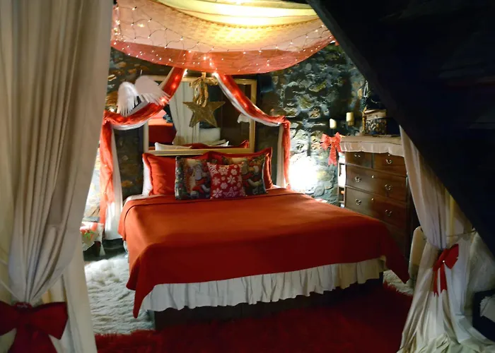 Paramythia - παραμυθία, Traditional